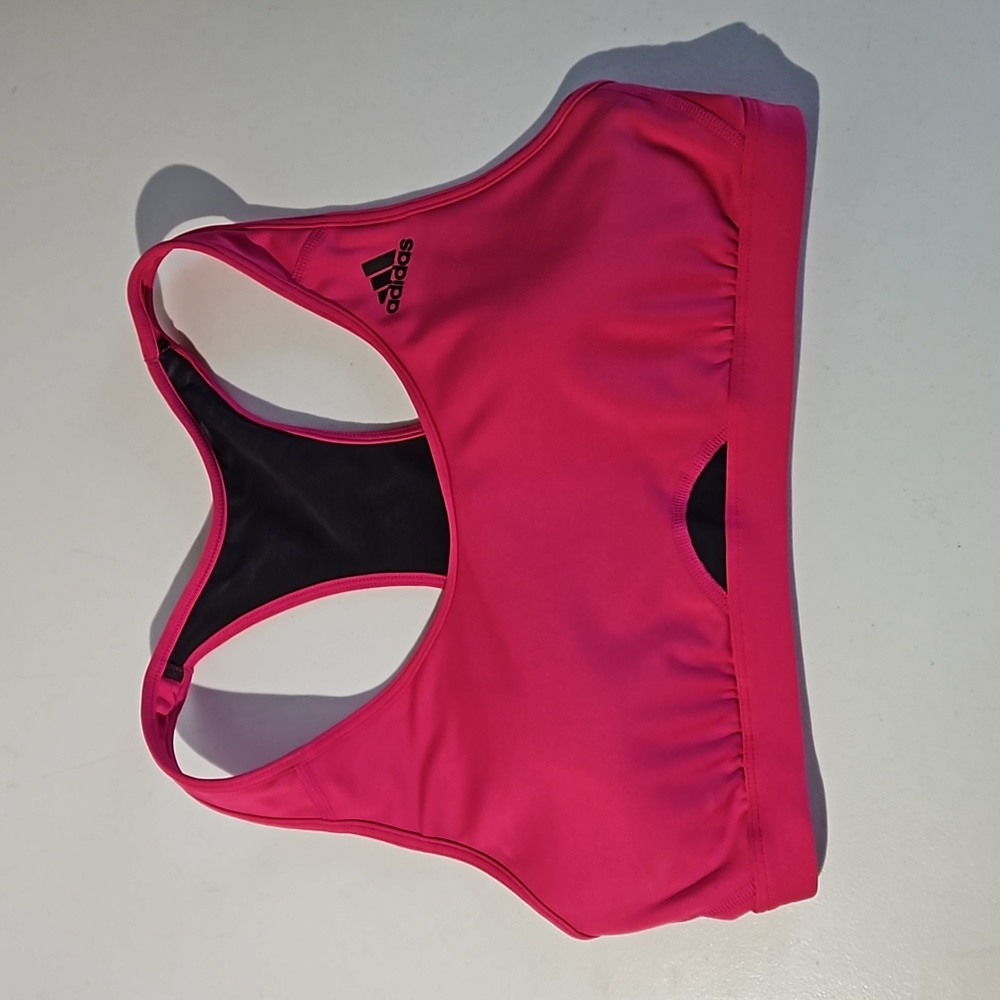 Adidas sports bra Size Medium